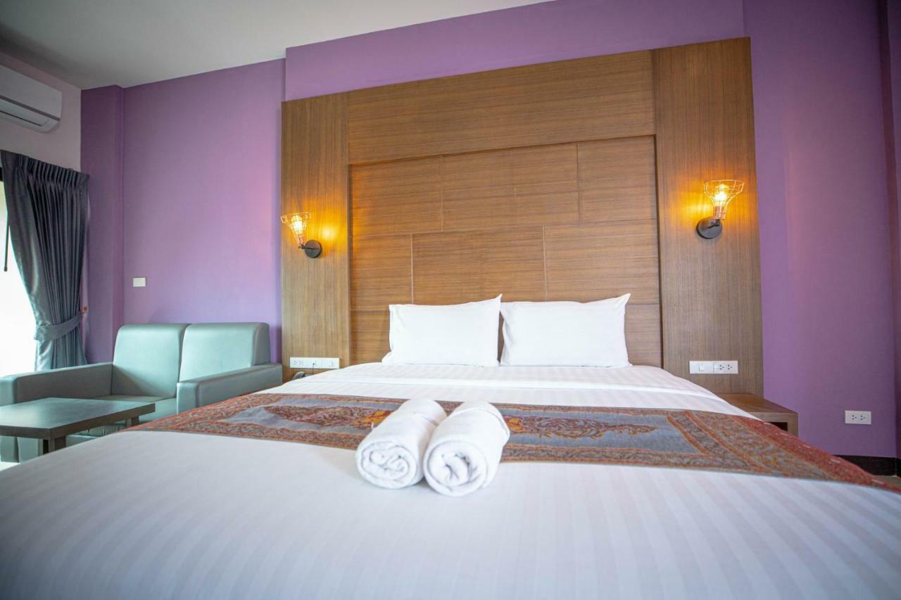 Smart Hotel Ban Lam Luk Ka Eksteriør bilde